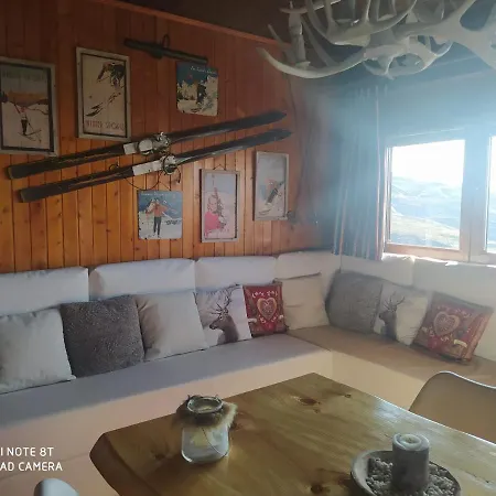 De Lujo En דירה סיירה נבדה