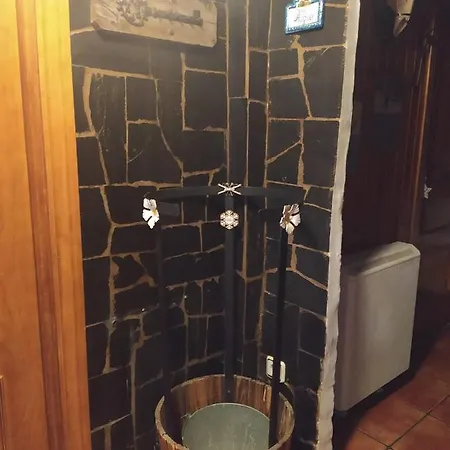 De Lujo En * סיירה נבדה